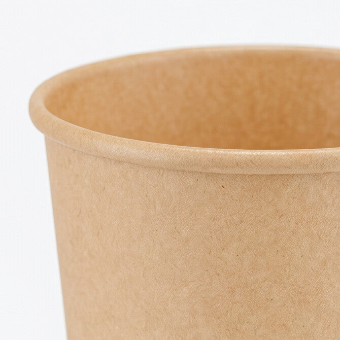 Close-up of the rolled rim and interior of a kraft paper soup container 16oz, highlighting the smooth food-grade lining and kraft paper grain.